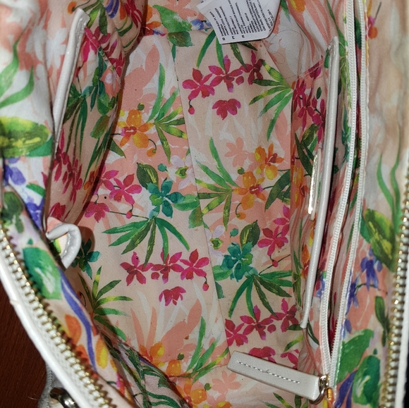 Bag - Picture 2 of 2